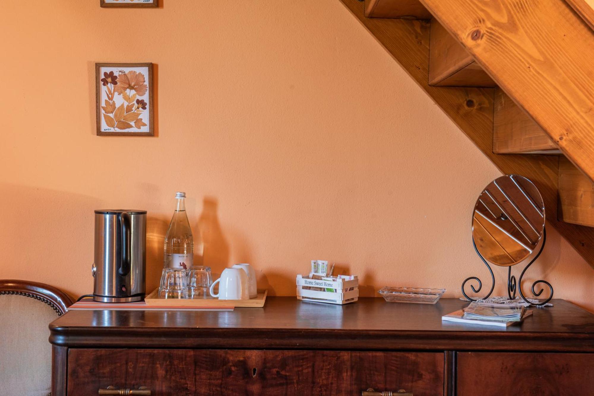 Country House Cascina Orto Pasturana ภายนอก รูปภาพ